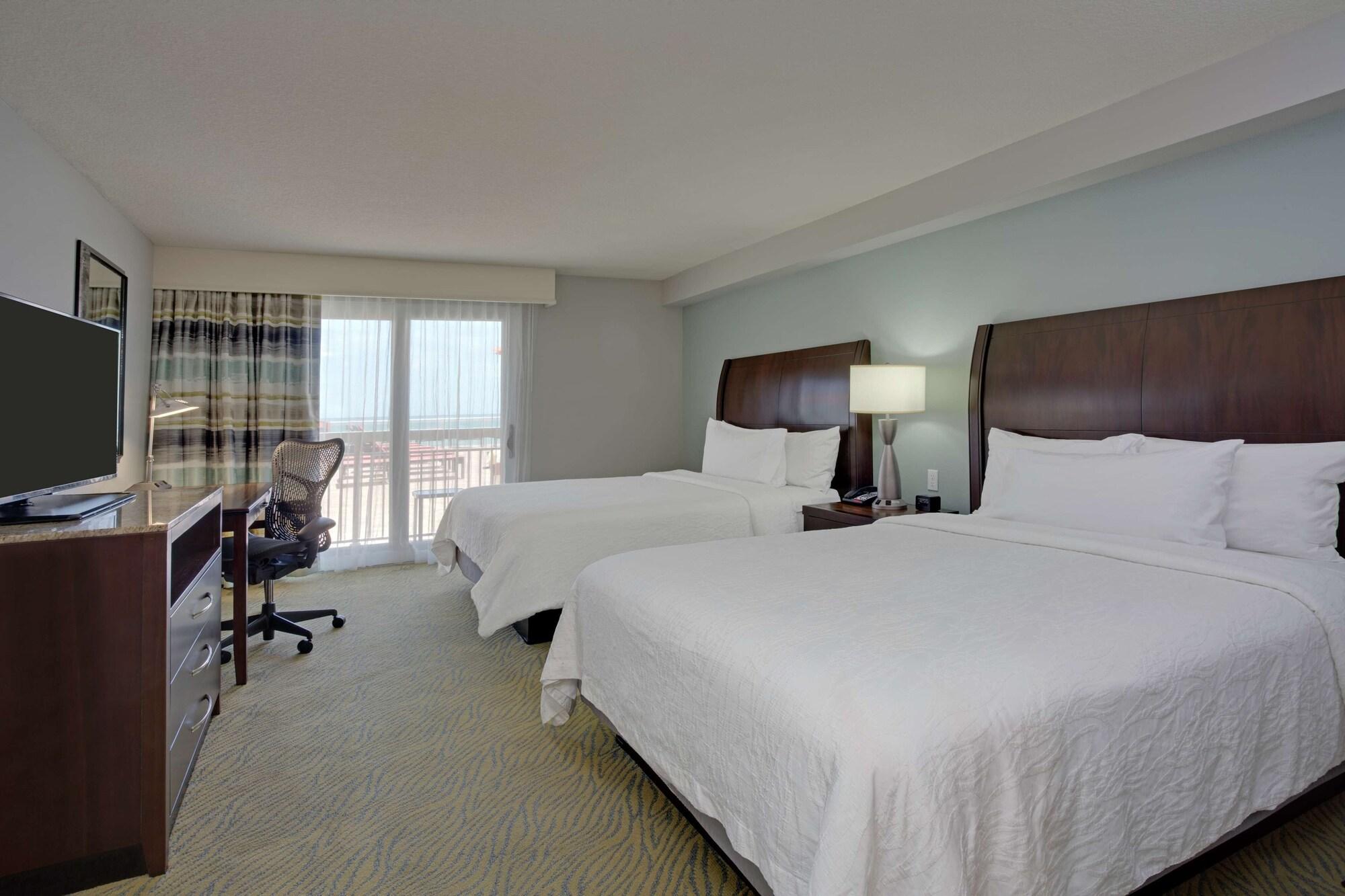 Hilton Garden Inn Daytona Beach Oceanfront Exterior photo