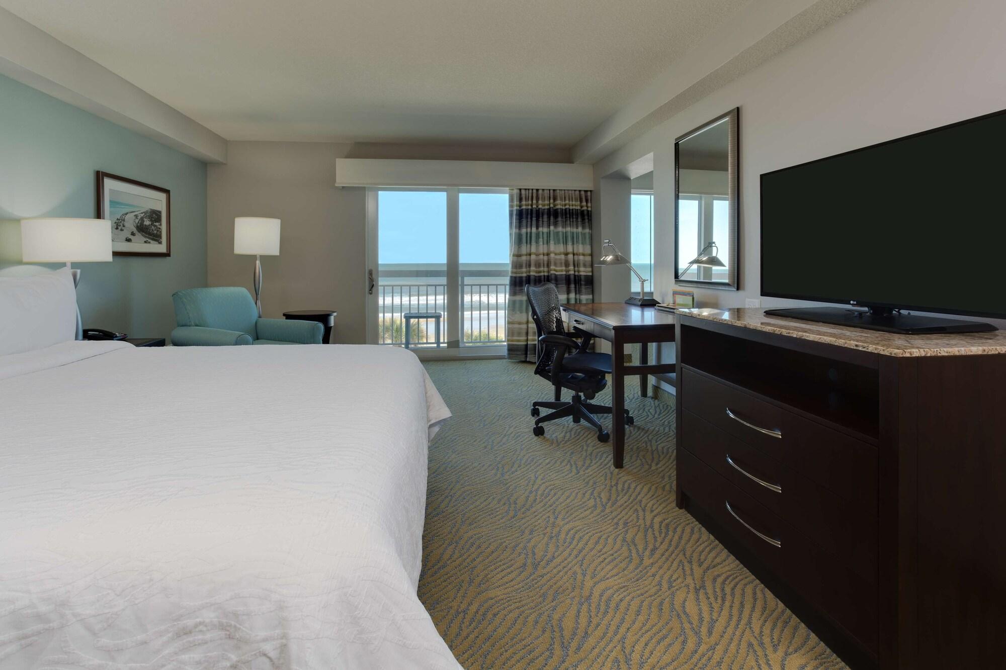 Hilton Garden Inn Daytona Beach Oceanfront Exterior photo