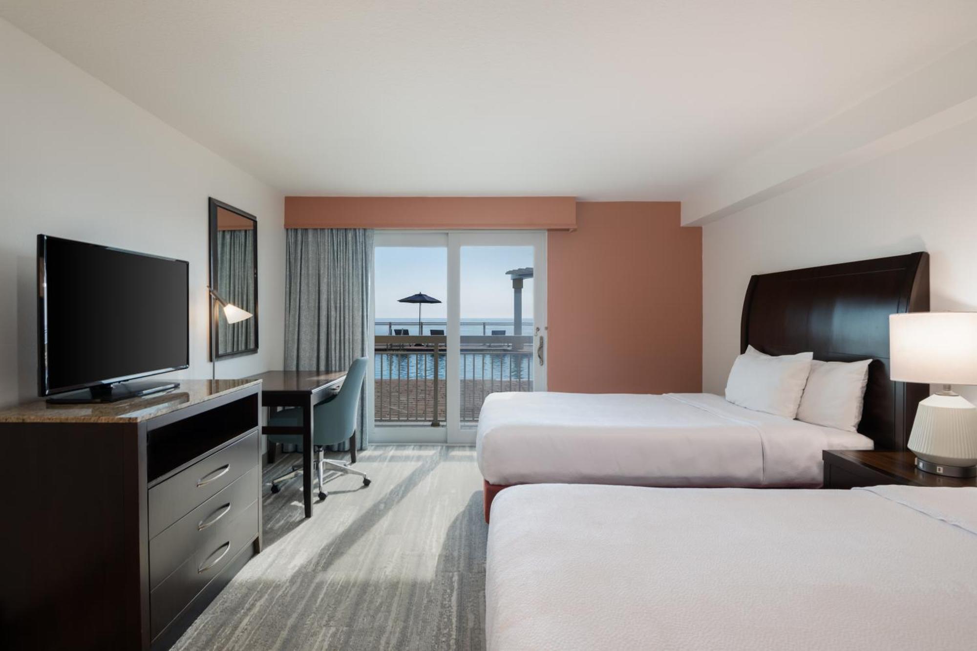 Hilton Garden Inn Daytona Beach Oceanfront Exterior photo