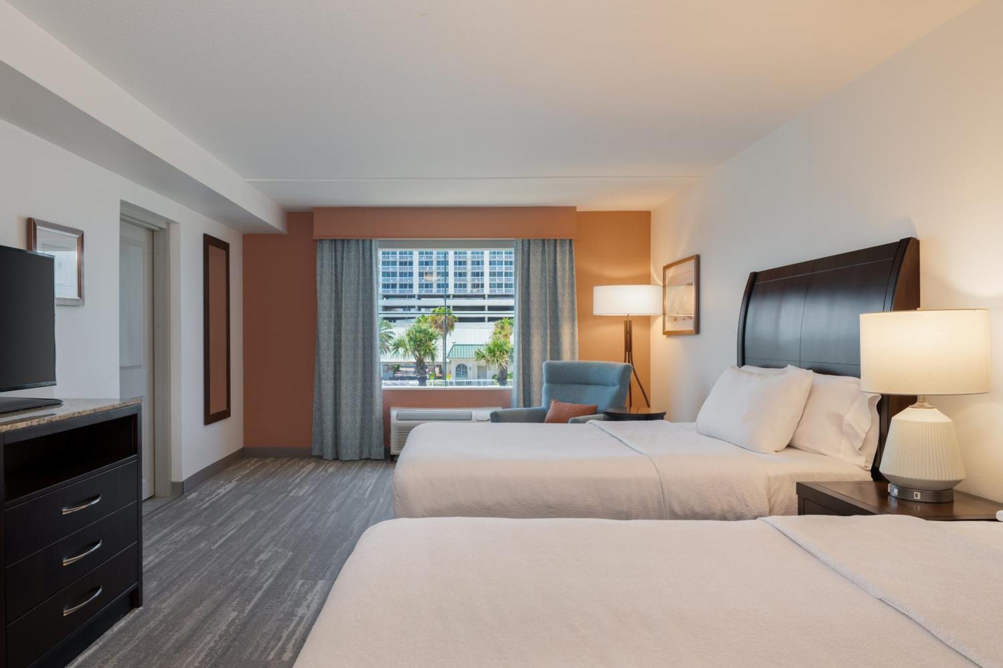 Hilton Garden Inn Daytona Beach Oceanfront Exterior photo