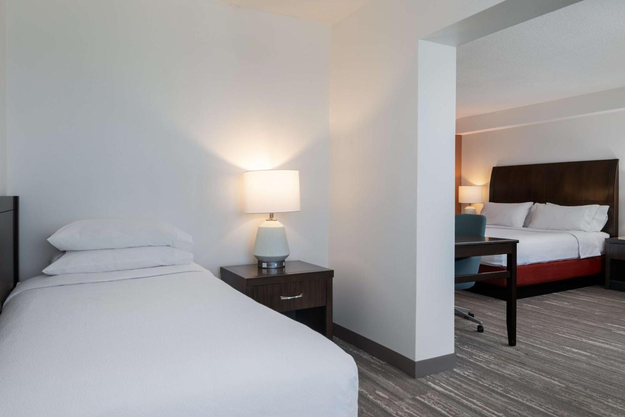 Hilton Garden Inn Daytona Beach Oceanfront Exterior photo