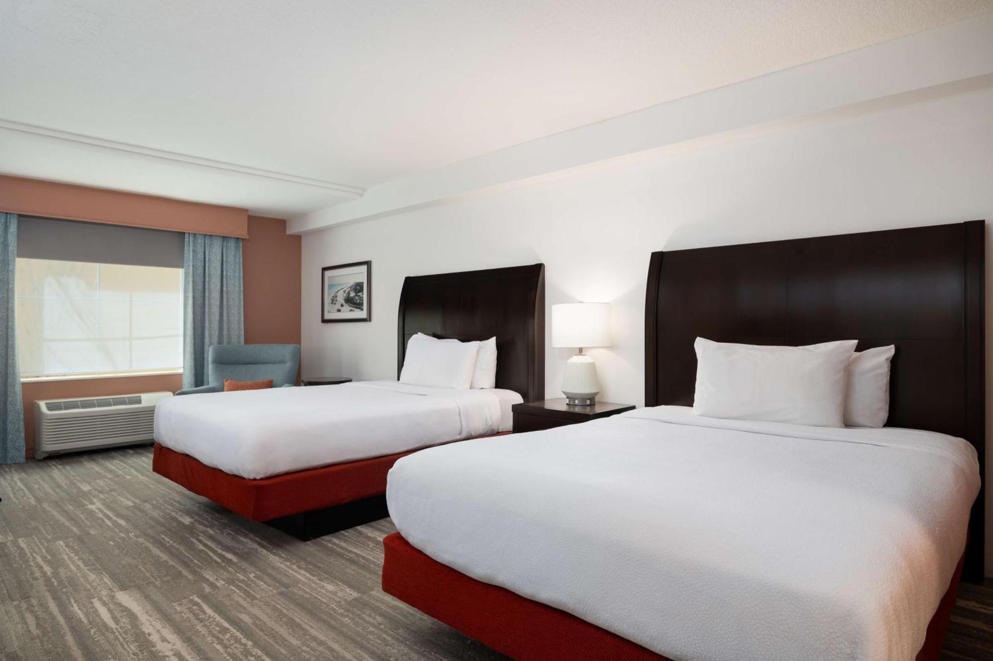 Hilton Garden Inn Daytona Beach Oceanfront Exterior photo
